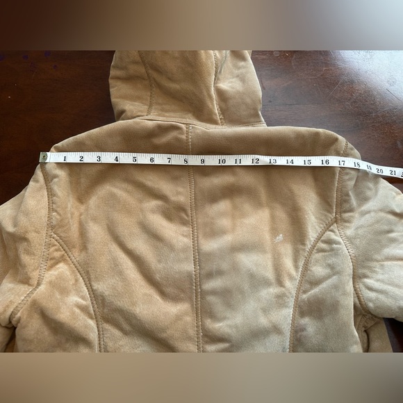 Heavy duty suede jacket - Picture 6 of 8